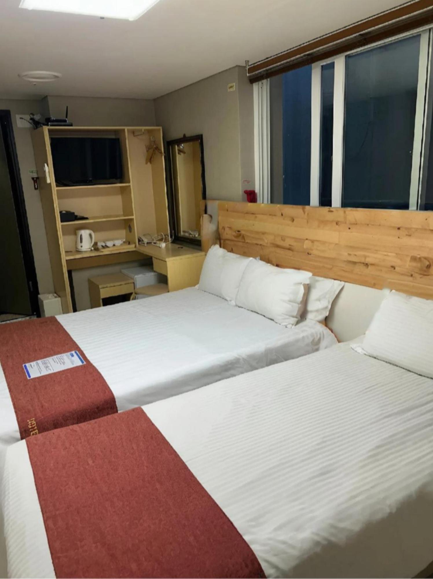 Hotel Myeongdong Seoul Exteriör bild