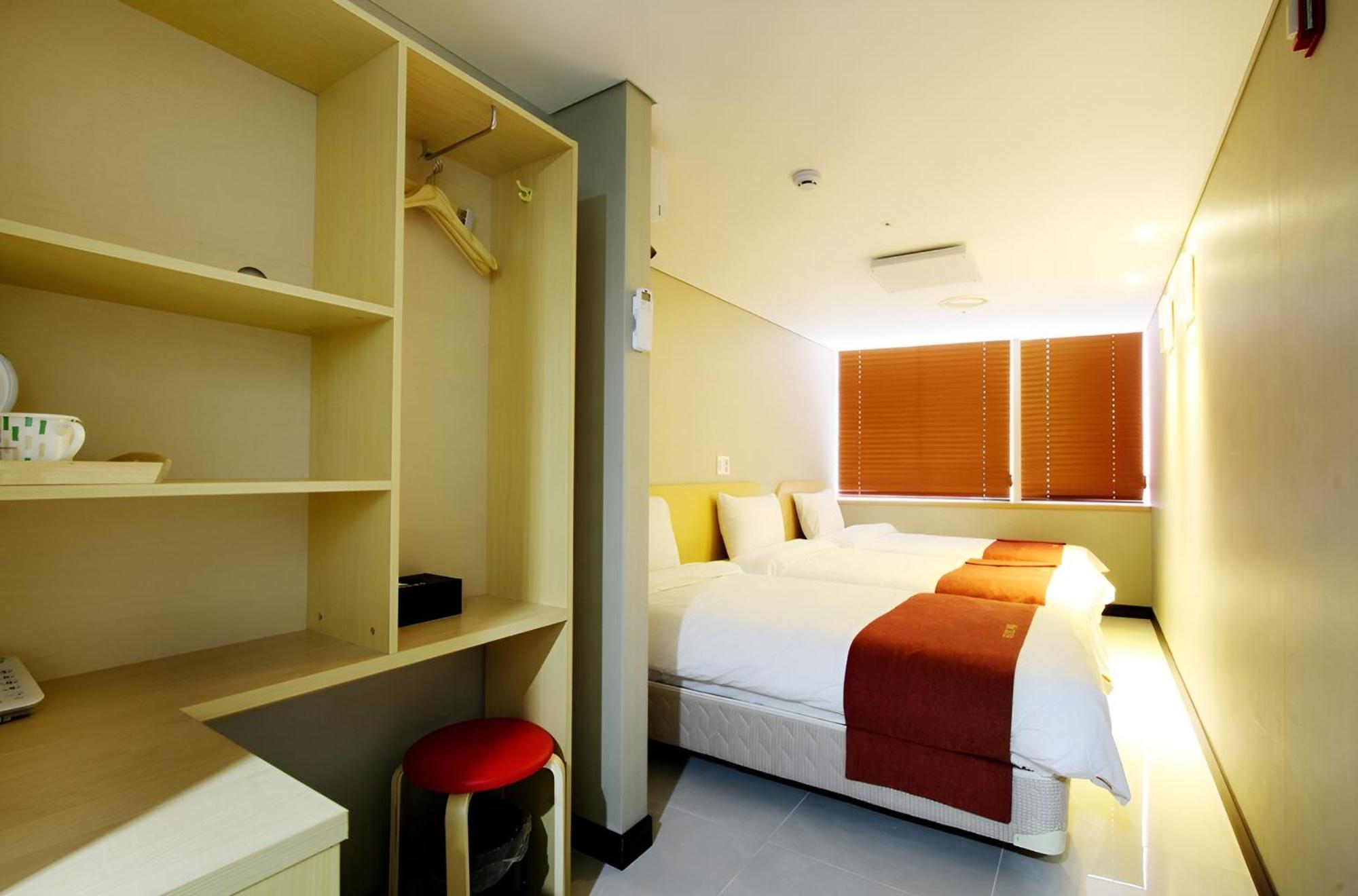 Hotel Myeongdong Seoul Exteriör bild